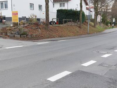 Gehweg an der Dollendorfer Straße