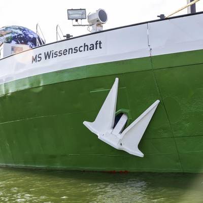 MS Wissenschaft 2020 21 Aussenansicht.original (1)