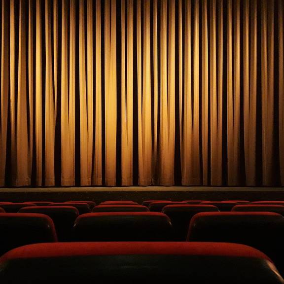 127 movie theater 4609877 1280