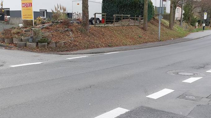 Gehweg an der Dollendorfer Straße