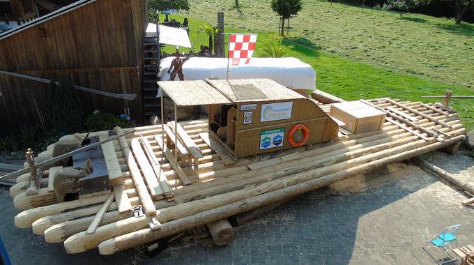 Floßnachbau der Schiltacher Flößer e. V