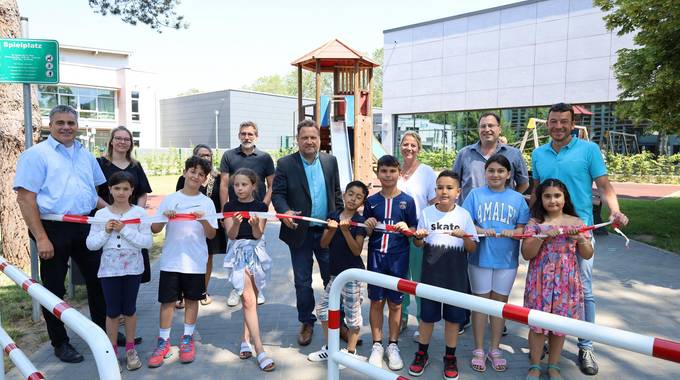 spielplatzeröffnung hallenbad juni 2023 7