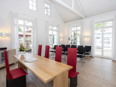Trauzimmer Standesamt © Stadt Königswinter Trauzimmer Standesamt Ansicht.jpg