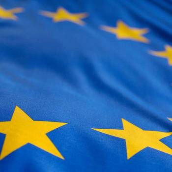 adobestock 24344689 europaflagge von alterfalter low