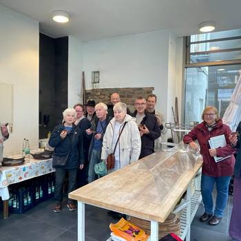 Die Gruppe der Teilnehmenden im Museum
