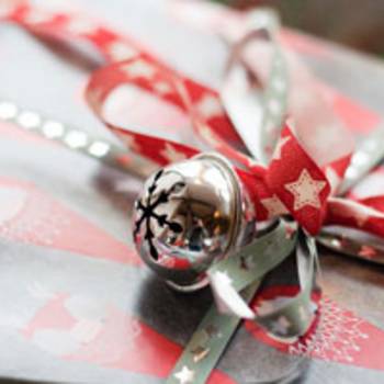weihnachtsbaumaktiongeschenkecjd 4 small