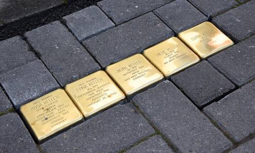 5 Stolpersteine in Gedenken an die jüdische Familie Keller aus Oberdollendorf