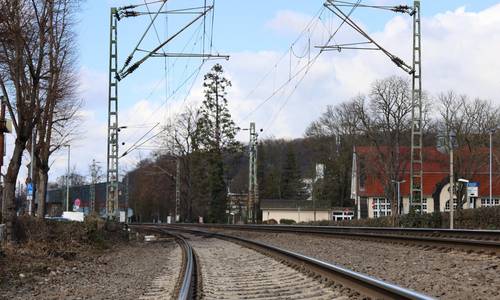 bahnstrecke altstadt 16