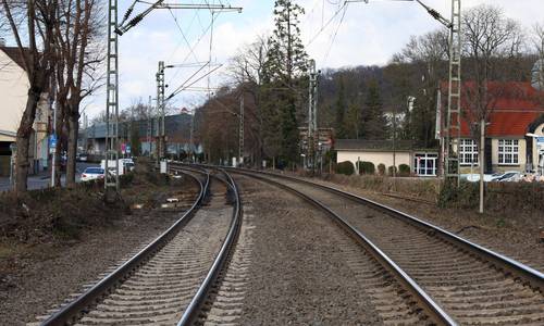 bahnstrecke altstadt 13