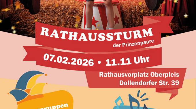 Bild: Kostümiertes Kind hebt im Zirkuszelt Gewichte