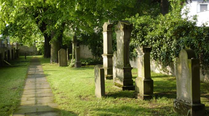 der jüdische Friedhof in Königswinter © Eli Harnik der jüdische Friedhof in Königswinter